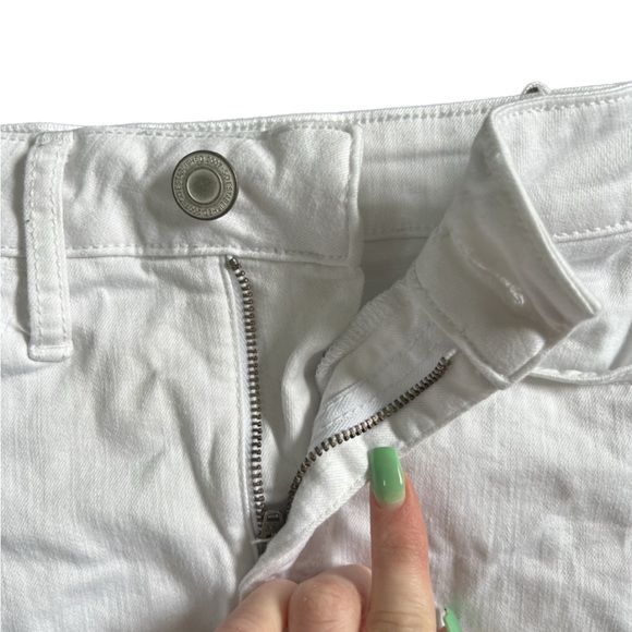 🌸WHITE DENIM SKIRT WITH DISTRESSING SIZE 0 - Picture 3 of 6